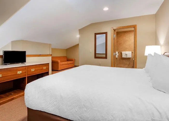 Mountain Edge Suites At Sunapee, Ascend Hotel Collection