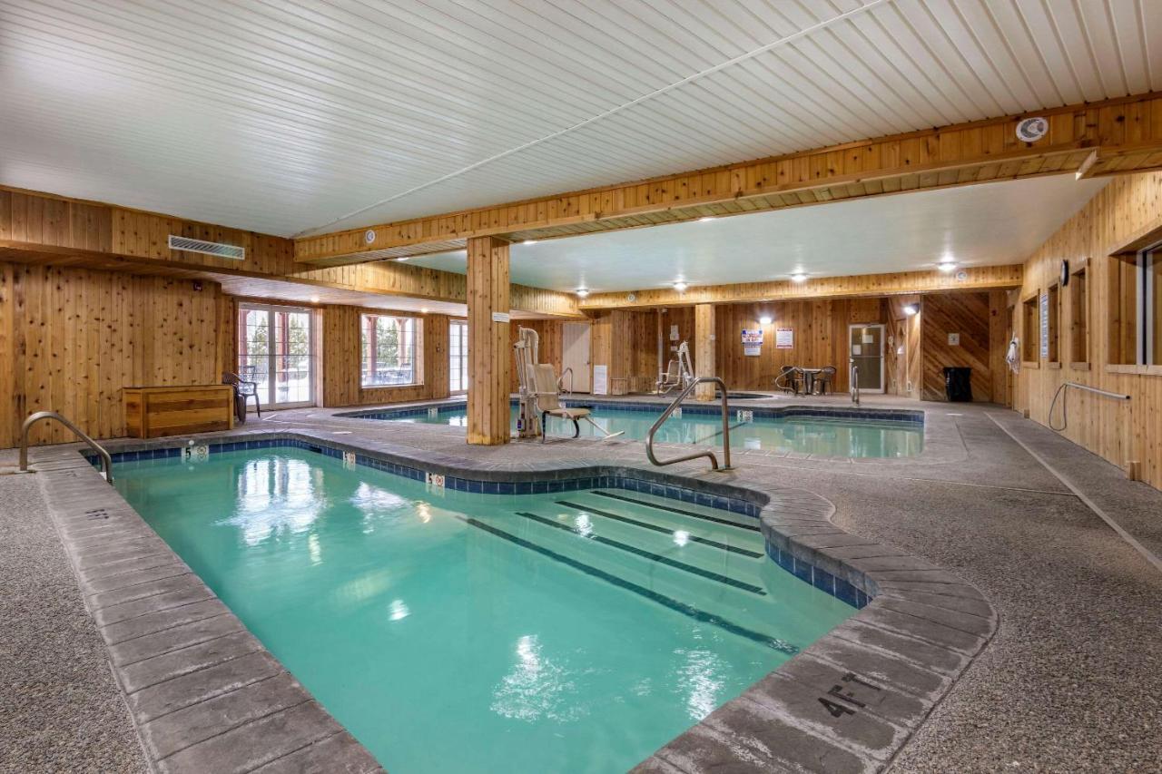 Mountain Edge At Sunapee, Ascend Collection Hotel 3*